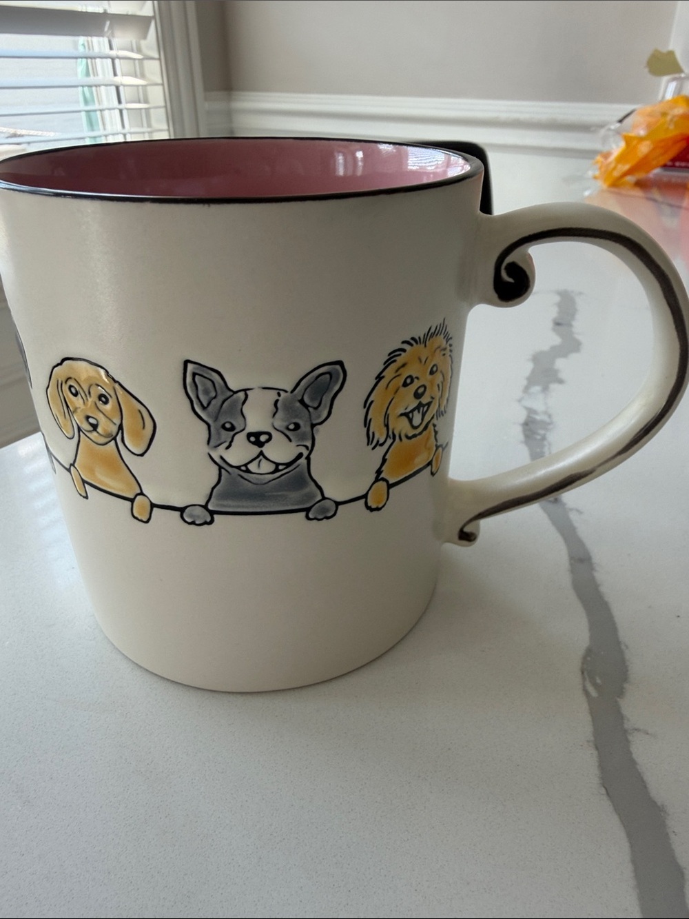 Cream Ceramic Dog Pattern Mug with Pink Interior, NWT 🎉🐾💙❤️